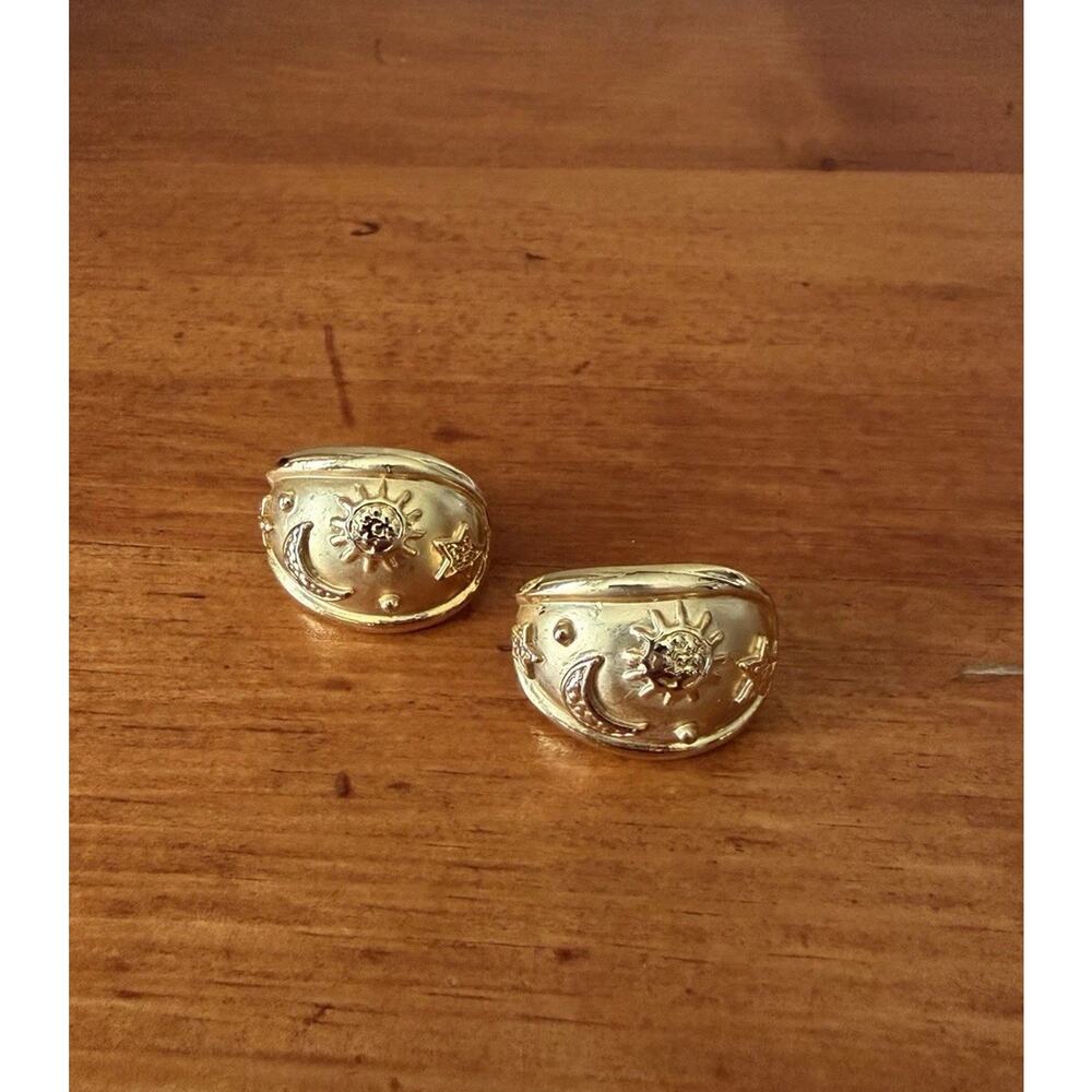 Vintage Gold Tone Sun Moon Earrings Celestial Motif Clip On Statement Jewelry